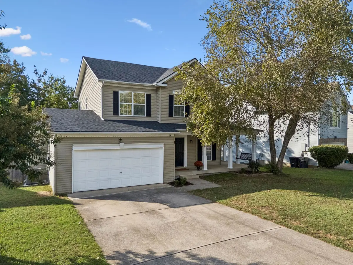 122 Waters Edge Ln, Hendersonville, TN 37075 - #1