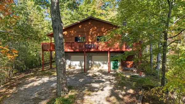 4021 Camp Hollow Rd, Sevierville, TN 37876
