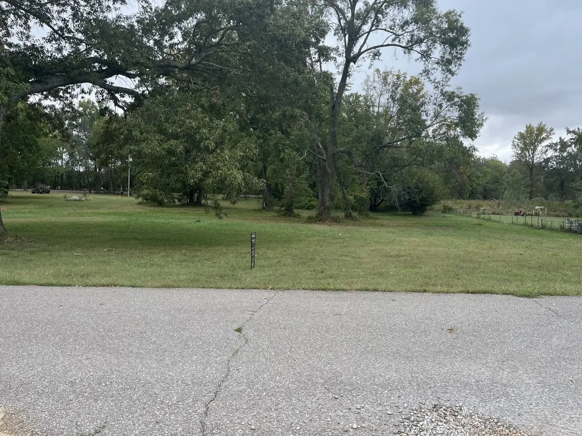 1 Johnson St, Clarksville, TN 37043 - #1