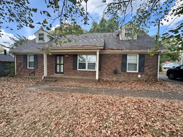 718 Dutchmans Ct, Hermitage, TN 37076