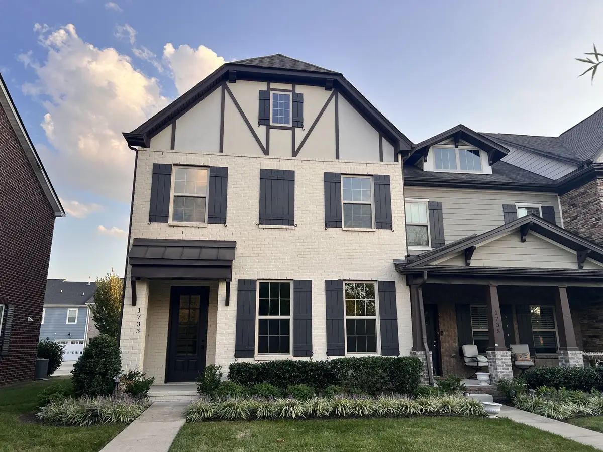 1733 Old Drakes Creek Rd, Hendersonville, TN 37075 - #1
