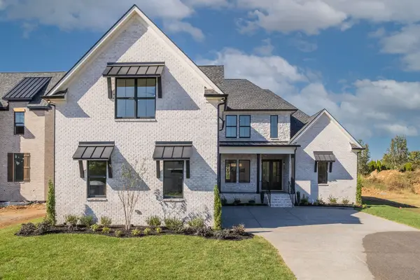 444 Bell Lake Rd, Gallatin, TN 37066