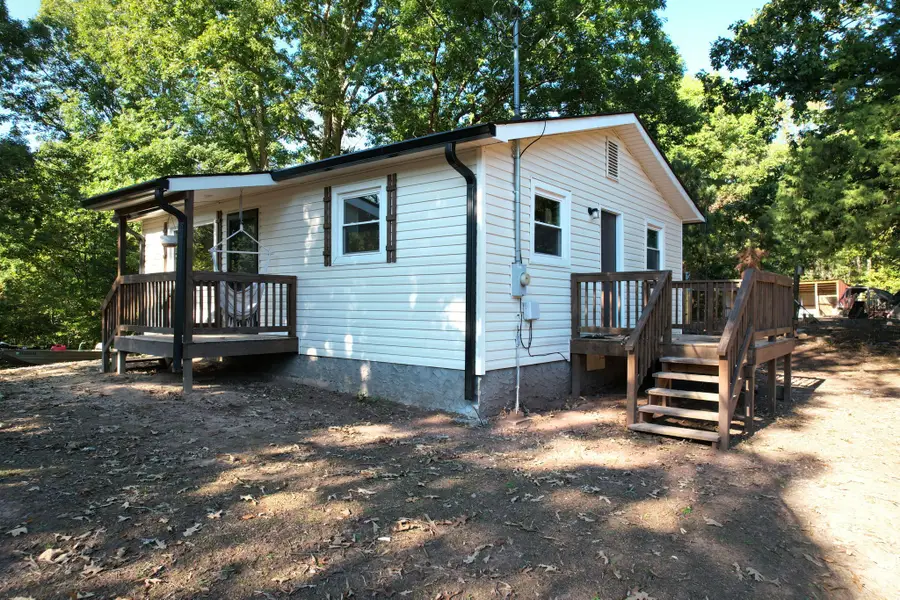 1280 Moore Rd Nw, Charleston, TN 37310 - #2