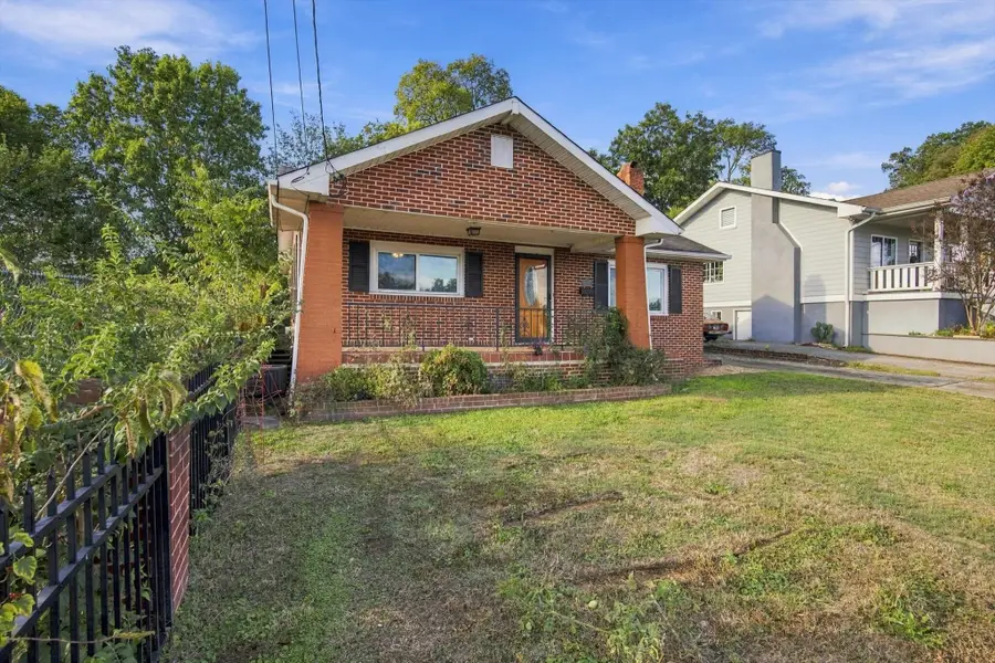 1906 E 4th Street, Chattanooga, TN 37404 - #3