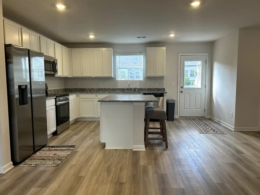668 Cedar Brook Dr, White House, TN 37188 - #3