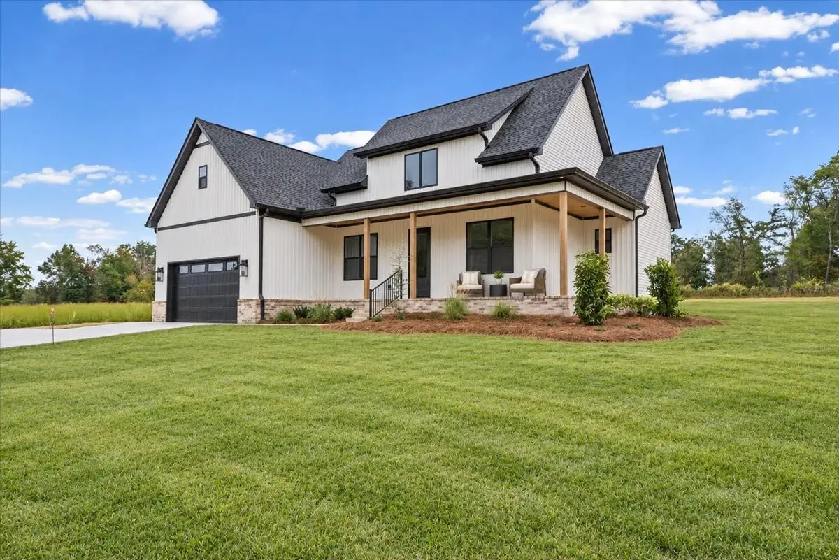 198 Lightfoot Ln, Estill Springs, TN 37330 - #1