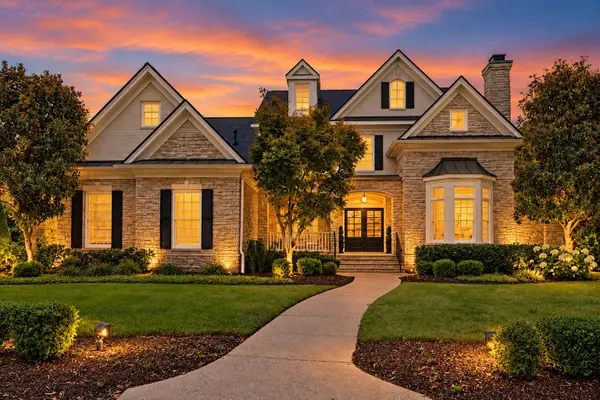 528 Brennan Ln, Franklin, TN 37067