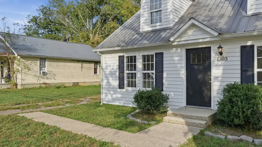 1303 E Lincoln St, Tullahoma, TN 37388 - #3