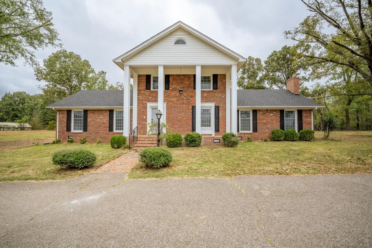 320 Morningside Cir, Savannah, TN 38372 - #1