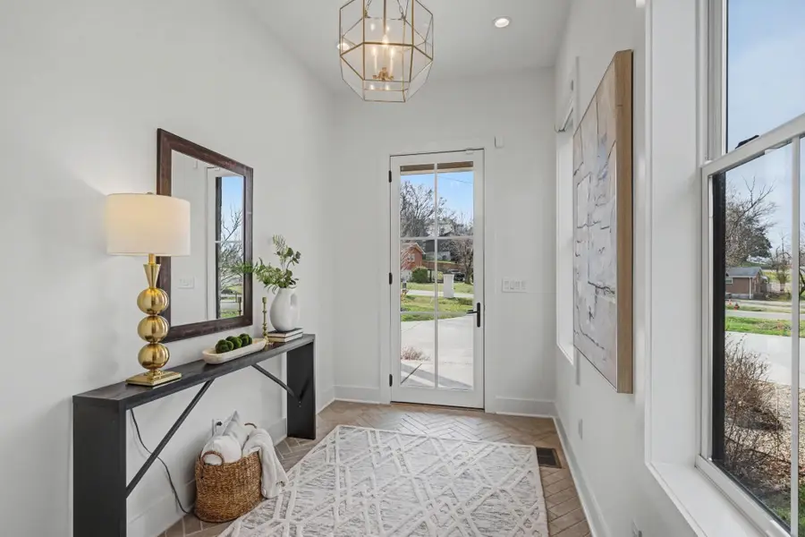 6412A Premier Dr, Nashville, TN 37209 - #3