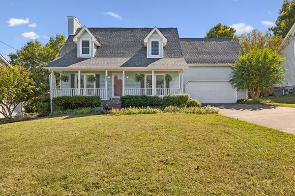 105 Saint Martins Ln, Smyrna, TN 37167