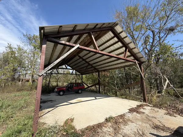 1990 Wixtown Rd, Westmoreland, TN 37186