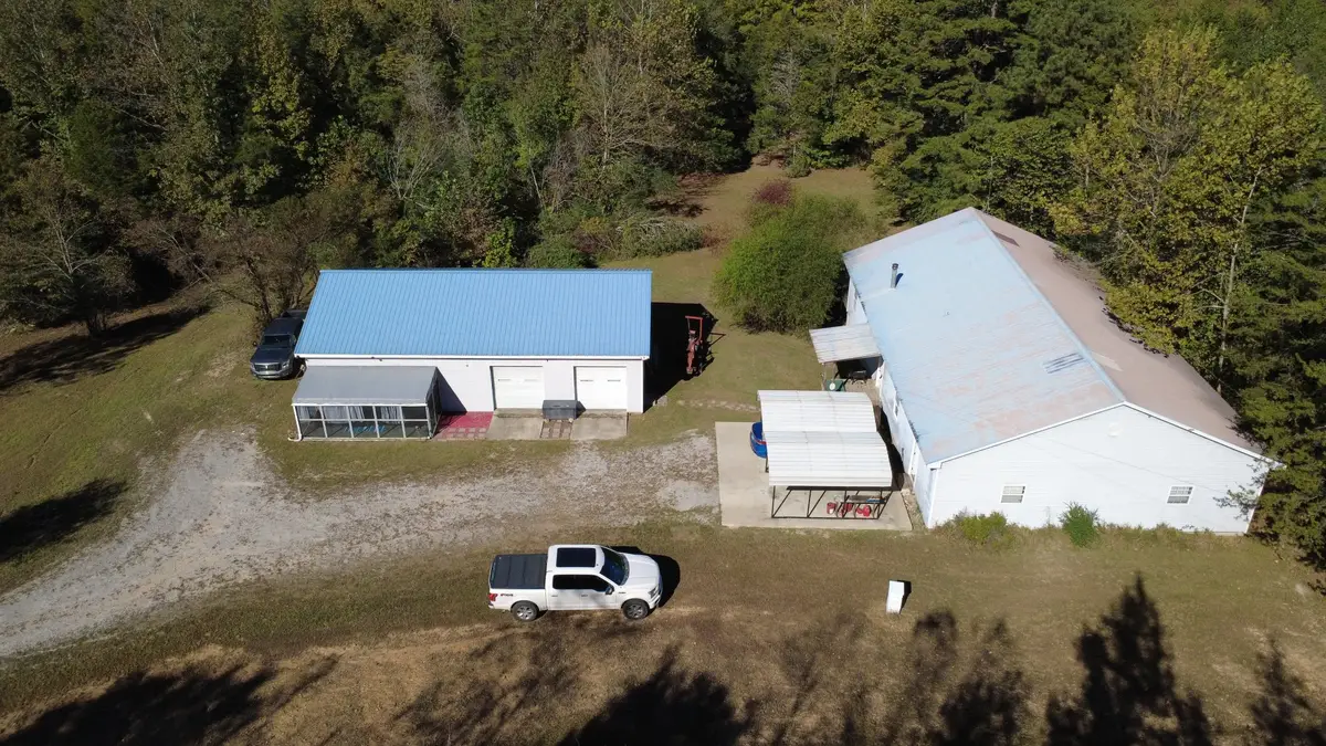 815 Mccord Hollow Rd, Hohenwald, TN 38462 - #1