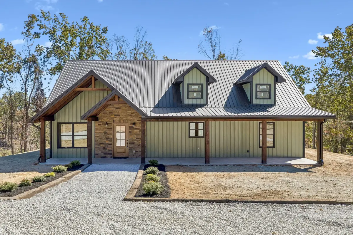 2471 Hwy 438, Centerville, TN 37033 - #1