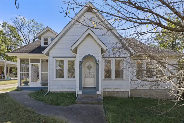 115 Perry St, Centerville, TN 37033