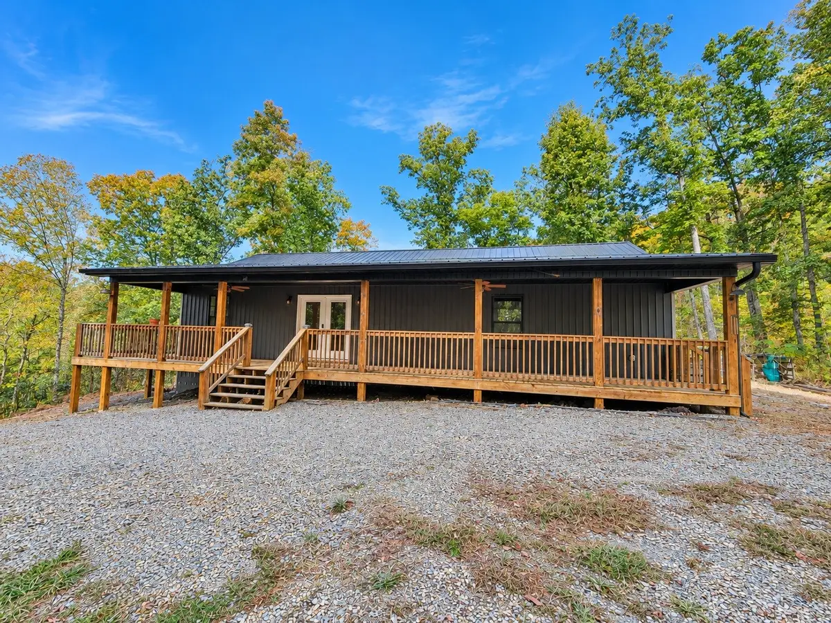 1210 Emerald Waters Dr, Newport, TN 37821 - #1