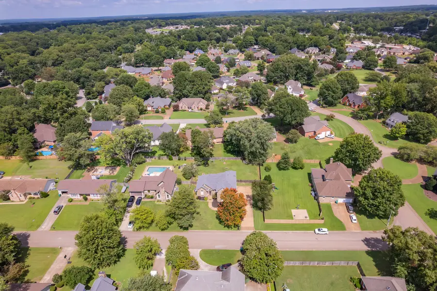 128 Glenwood Dr, Jackson, TN 38305 - #3
