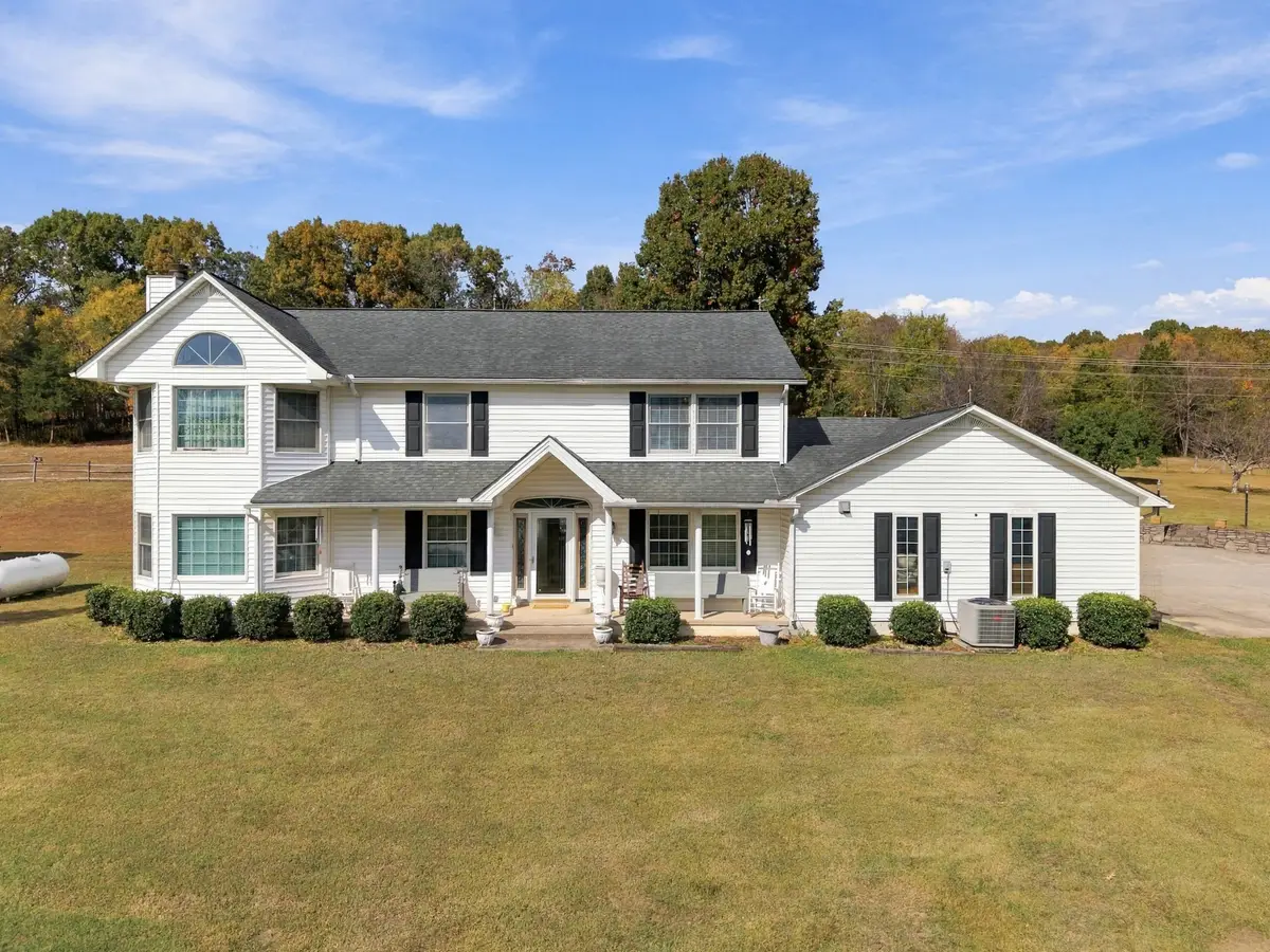 2190 Old Highway 25, Hartsville, TN 37074 - #1