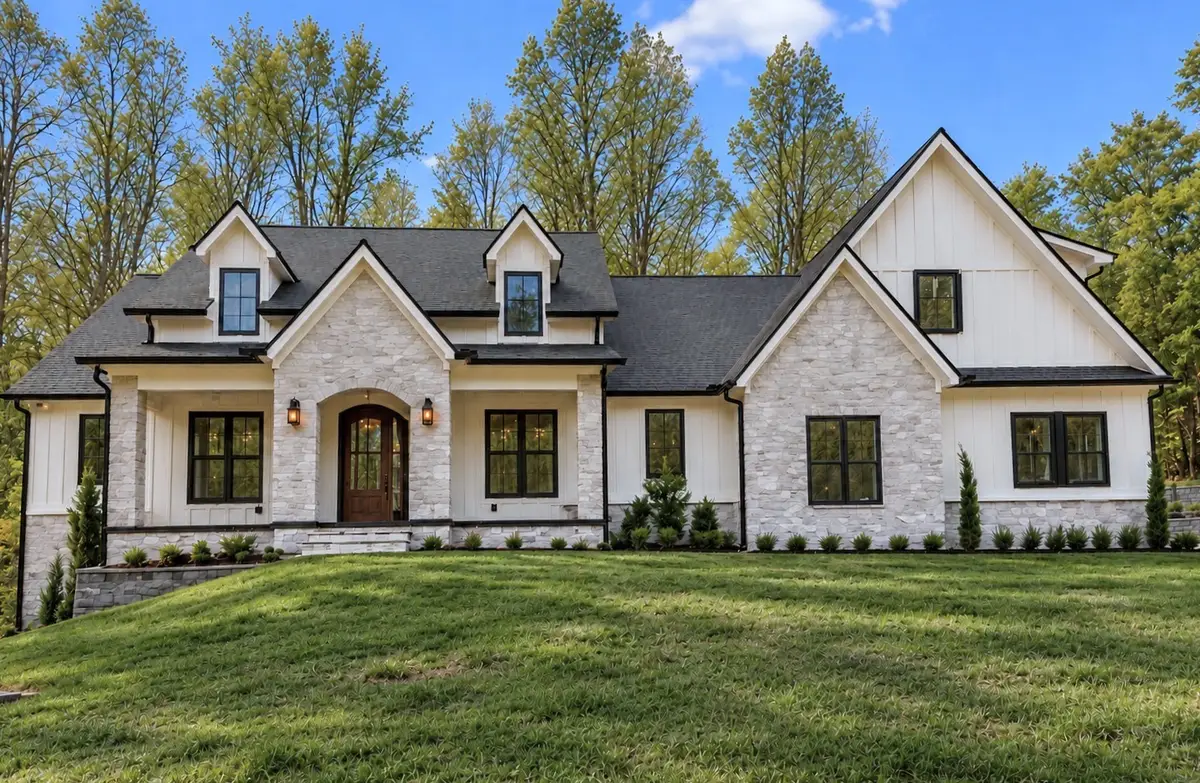 7410 Sleepy Hollow Ln, Fairview, TN 37062 - #1