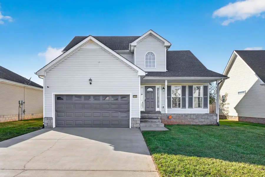 3764 Cindy Jo Dr N, Clarksville, TN 37040 - #2
