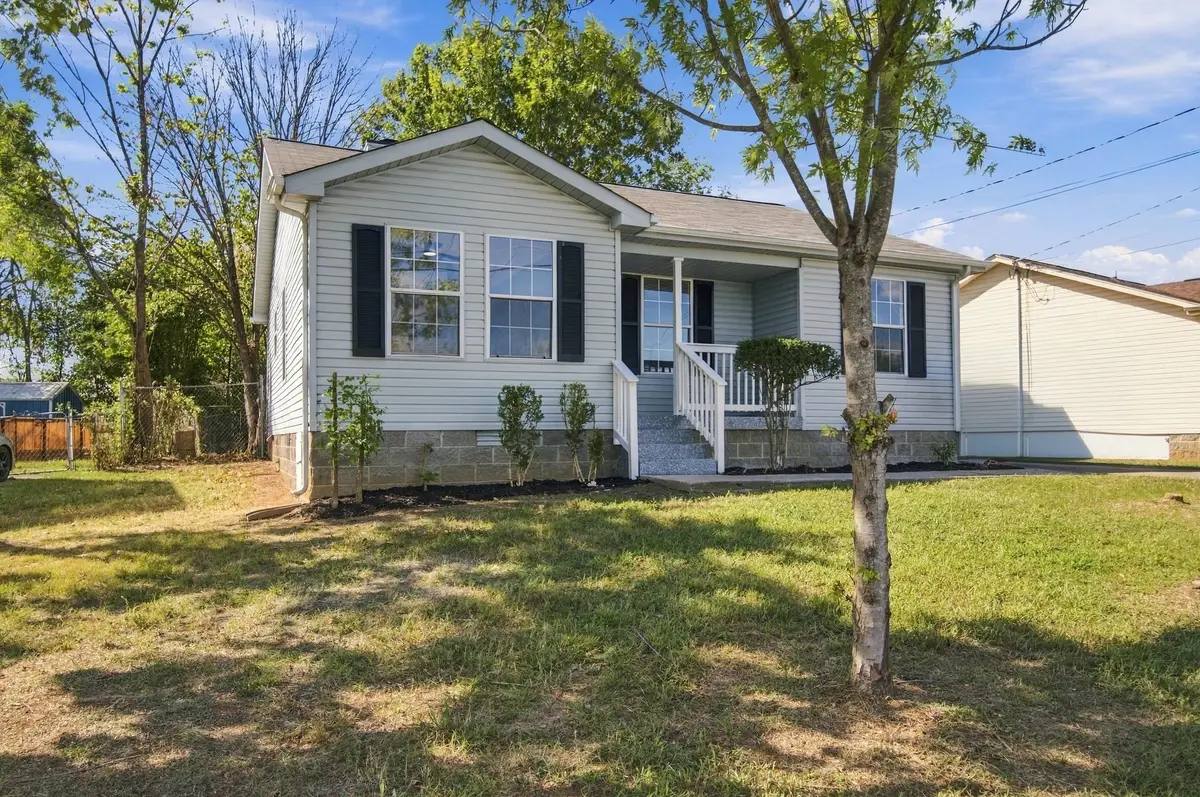 105 Natchez Ct S, La Vergne, TN 37086 - #1