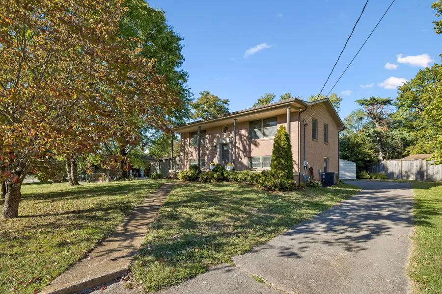 203 Tyler Dr, Hermitage, TN 37076 - #2