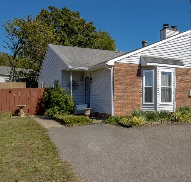 1209 Cabana Cir, Nashville, TN 37214 - #1