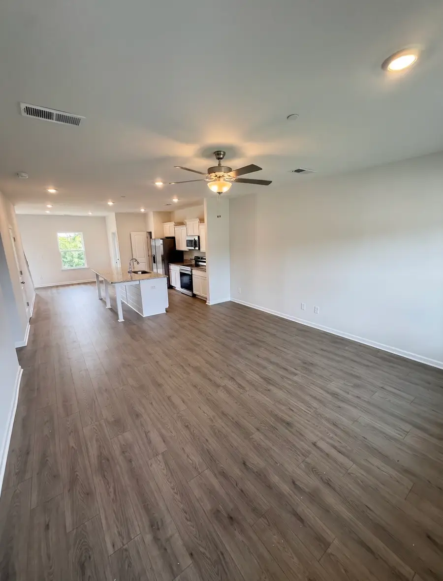 1252 Amber Hills Drive, Ashland City, TN 37015 - #3