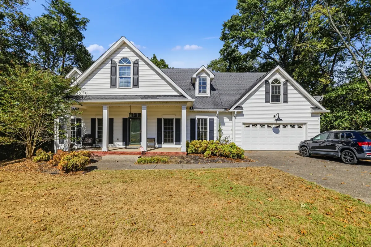 1205 Confederate Dr, Columbia, TN 38401 - #1