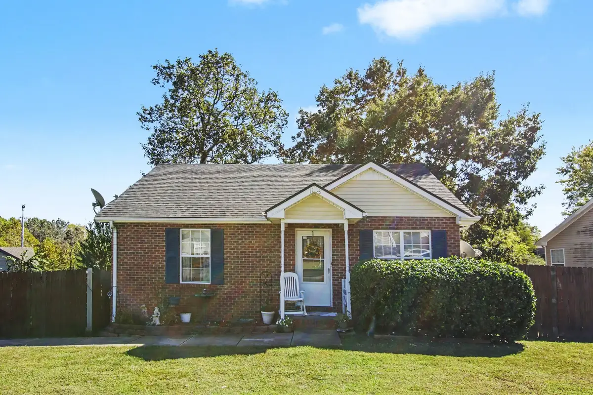 1133 10th Ave E, Springfield, TN 37172 - #1
