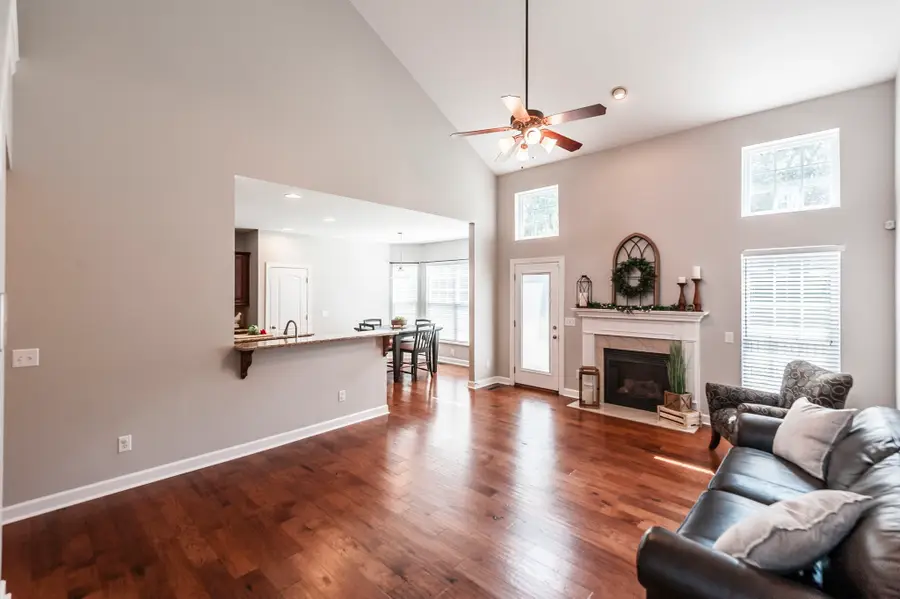 2054 Katherine Dr, Goodlettsville, TN 37072 - #3