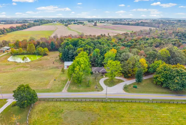 1647 Poole Mill Rd, Crofton, KY 42217