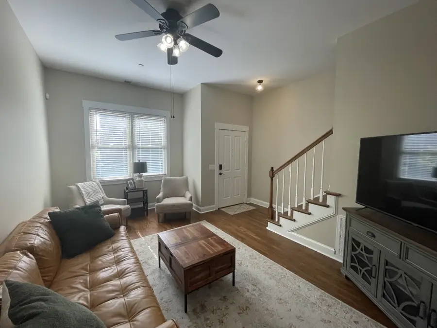157 Dean St, Pleasant View, TN 37146 - #3