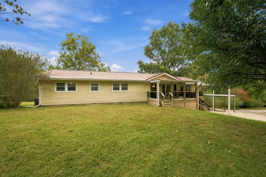 170 Countryside Ln, McEwen, TN 37101 - #2
