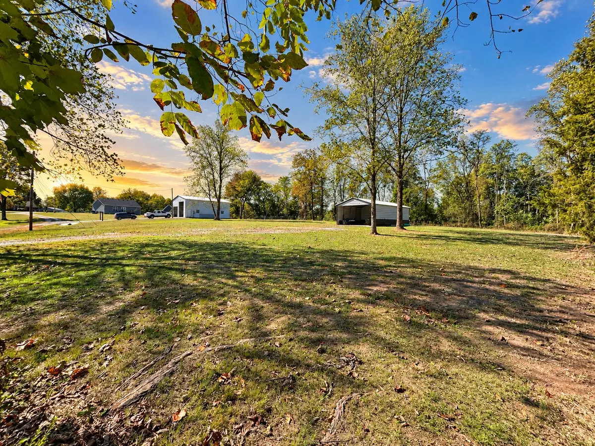 505 Cobb Ln, Pulaski, TN 38478 - #1