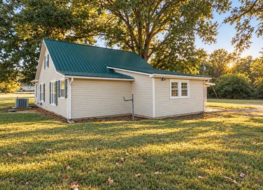 214 Lantz Rd, Lawrenceburg, TN 38464 - #2