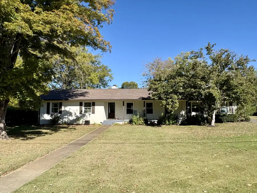 1911 Greenland Dr, Murfreesboro, TN 37130 - #2