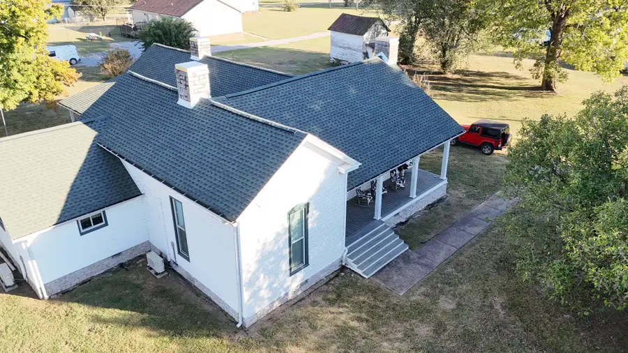 508 Morningside Dr, Chapel Hill, TN 37034 - #2