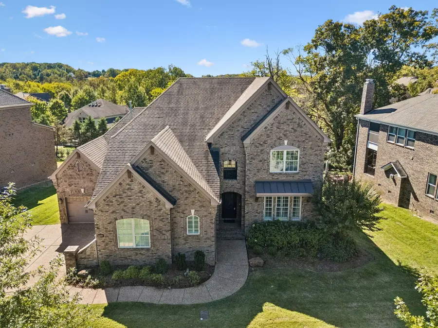 2255 Georgian Cir, Franklin, TN 37067 - #2
