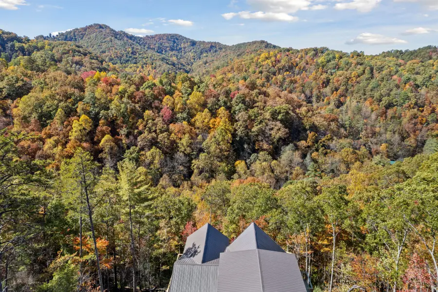 3204 Stepping Stone Drive, Sevierville, TN 37862 - #3