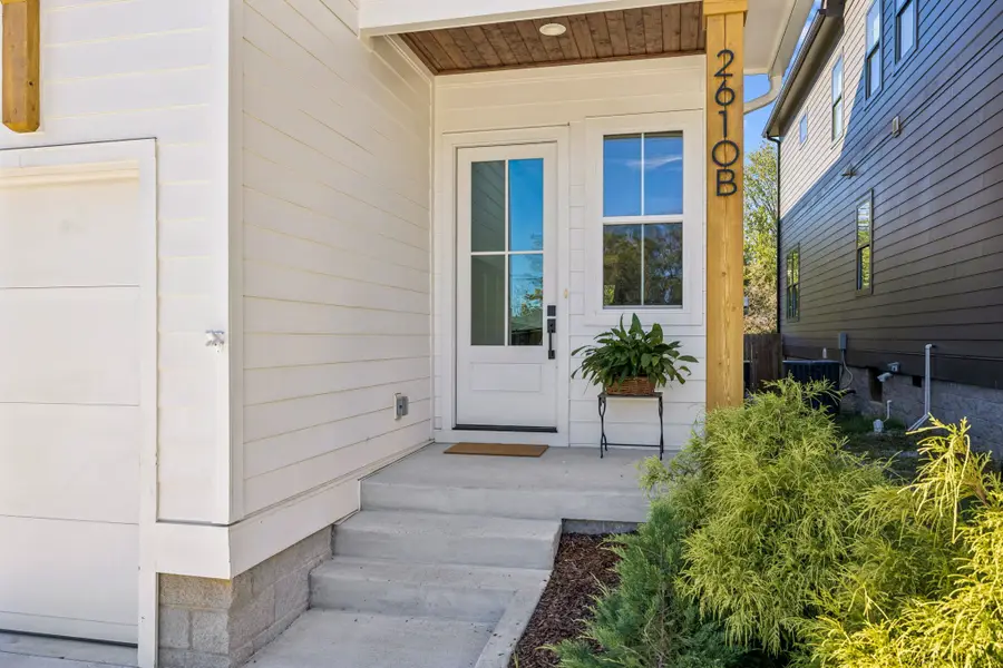 2610B Barclay Dr, Nashville, TN 37206 - #3