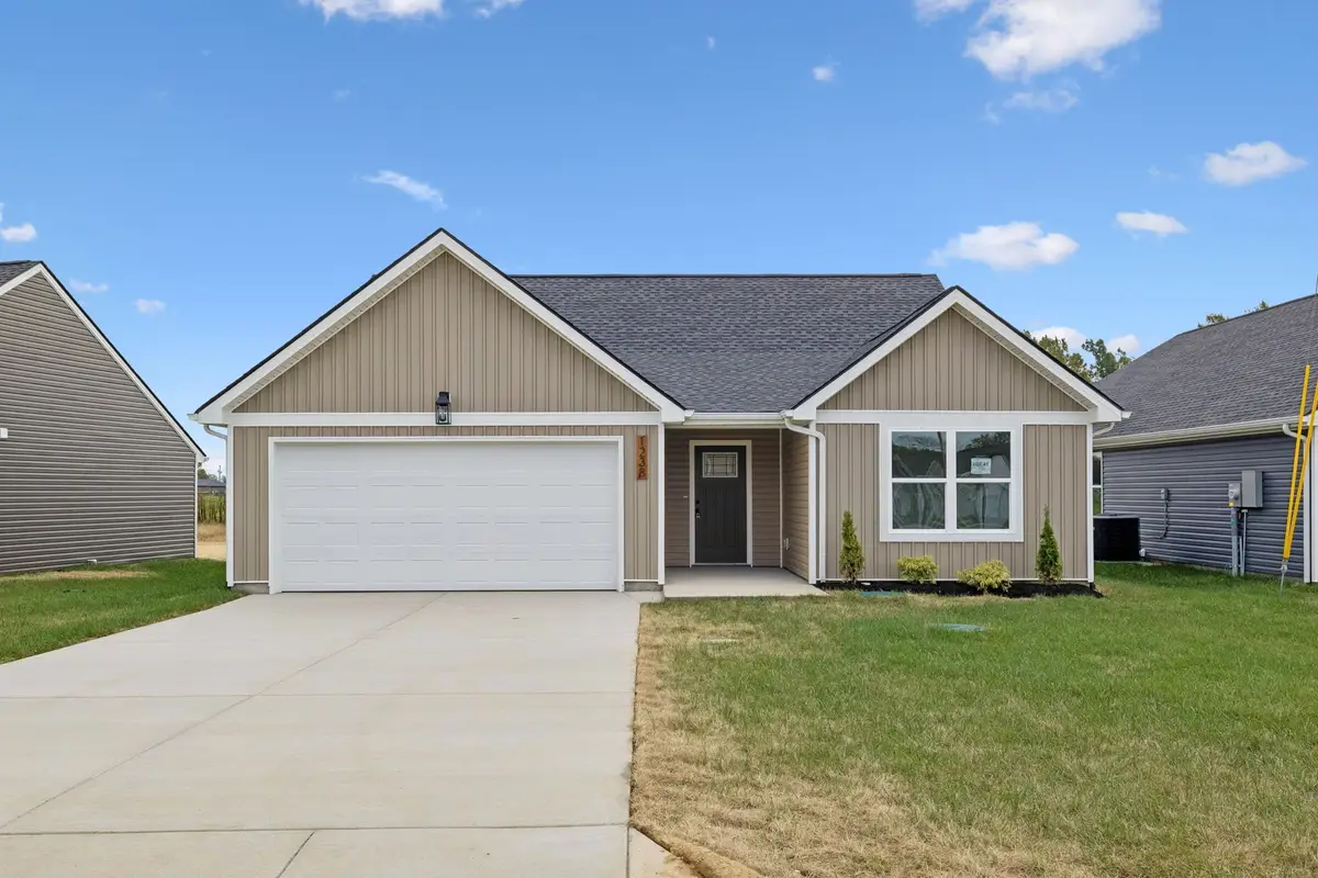 1238 Heflin St E, Cedar Hill, TN 37032 - #1