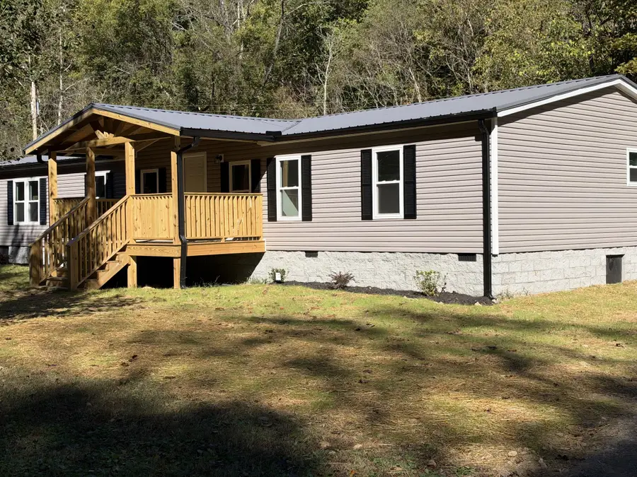 2210 Little Bartons Creek Rd N, Cumberland Furnace, TN 37051 - #3