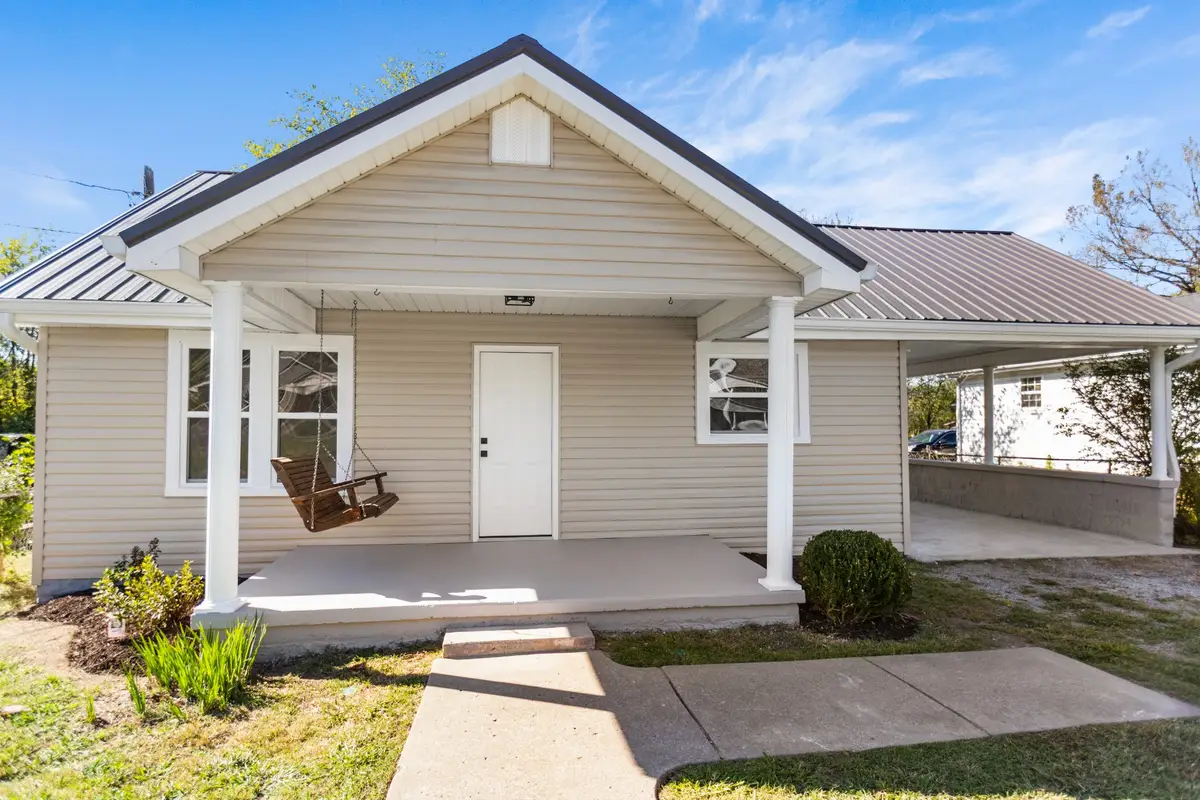 138 Richland Ave, Watertown, TN 37184 - #1