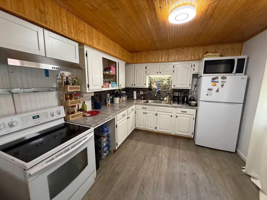 1320 Tulip Grove Rd, Hermitage, TN 37076 - #2
