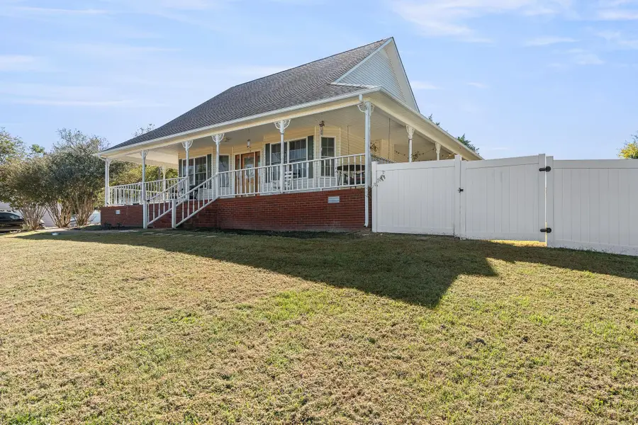 611 Old Agnew Rd, Pulaski, TN 38478 - #2