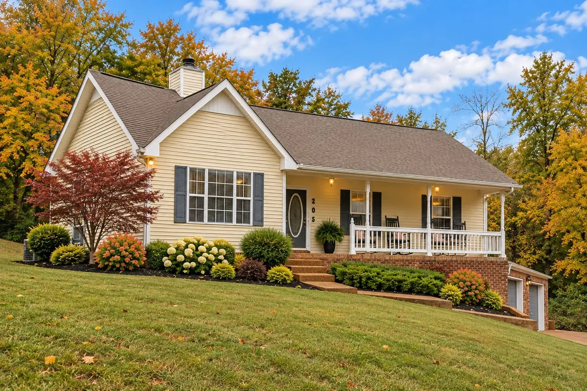 205 Austell Dr, Columbia, TN 38401 - #1