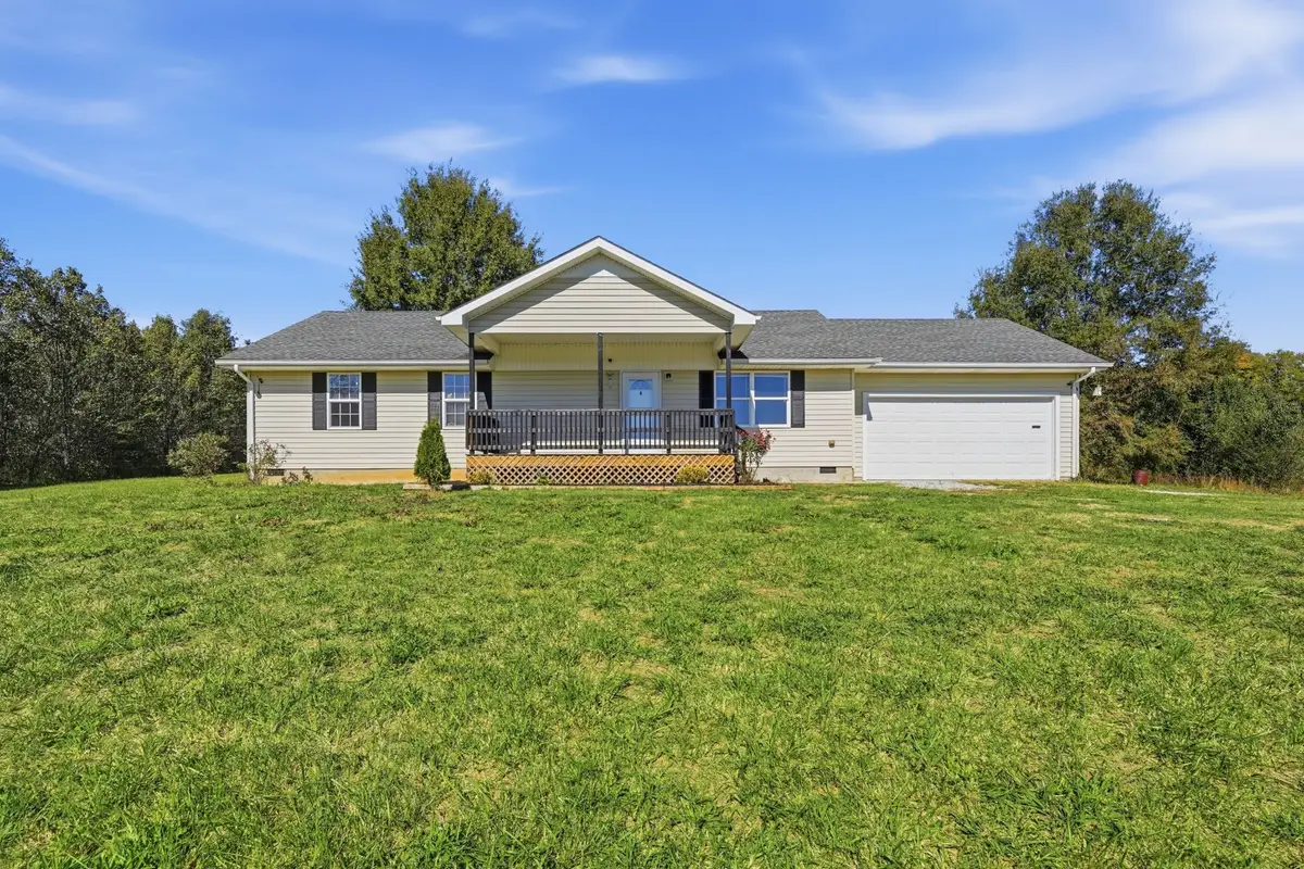 202 Jenkins Ln, McMinnville, TN 37110 - #1