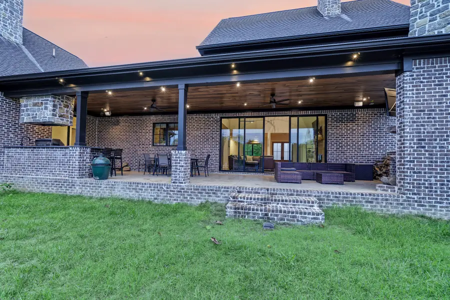 2211 Hackney Rd, Greenbrier, TN 37073 - #2