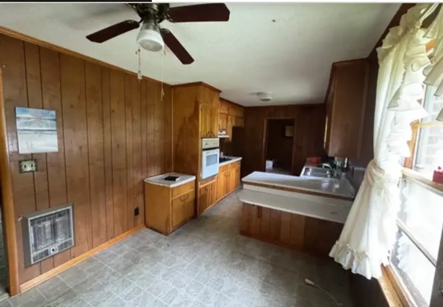 2168 Jefferson Rd, Smithville, TN 37166 - #3